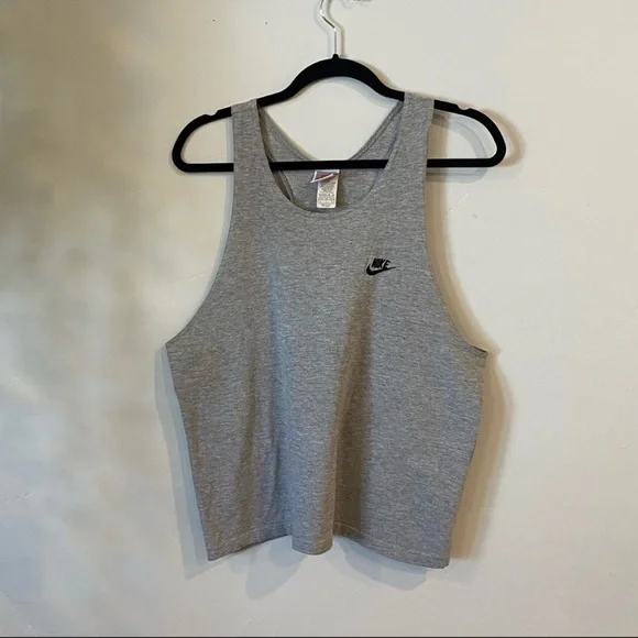 Nike gray and black athletic tank tops - Picture 6 of 10